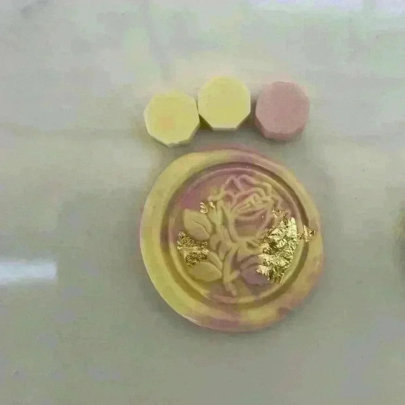 3D Rose Wax Seals Handmade (+more!) - Picture 4 of 16